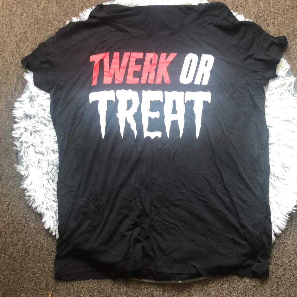 Halloween theme shirt
